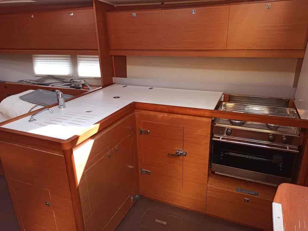 Boat picture 9
