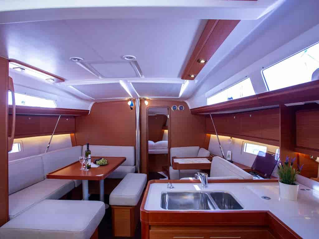 Boat picture 14