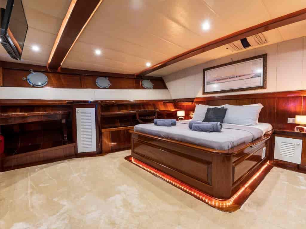 Boat picture 12