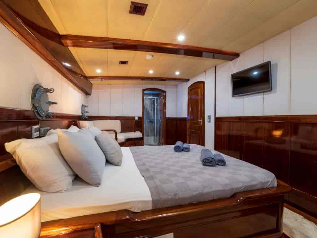 Boat picture 17