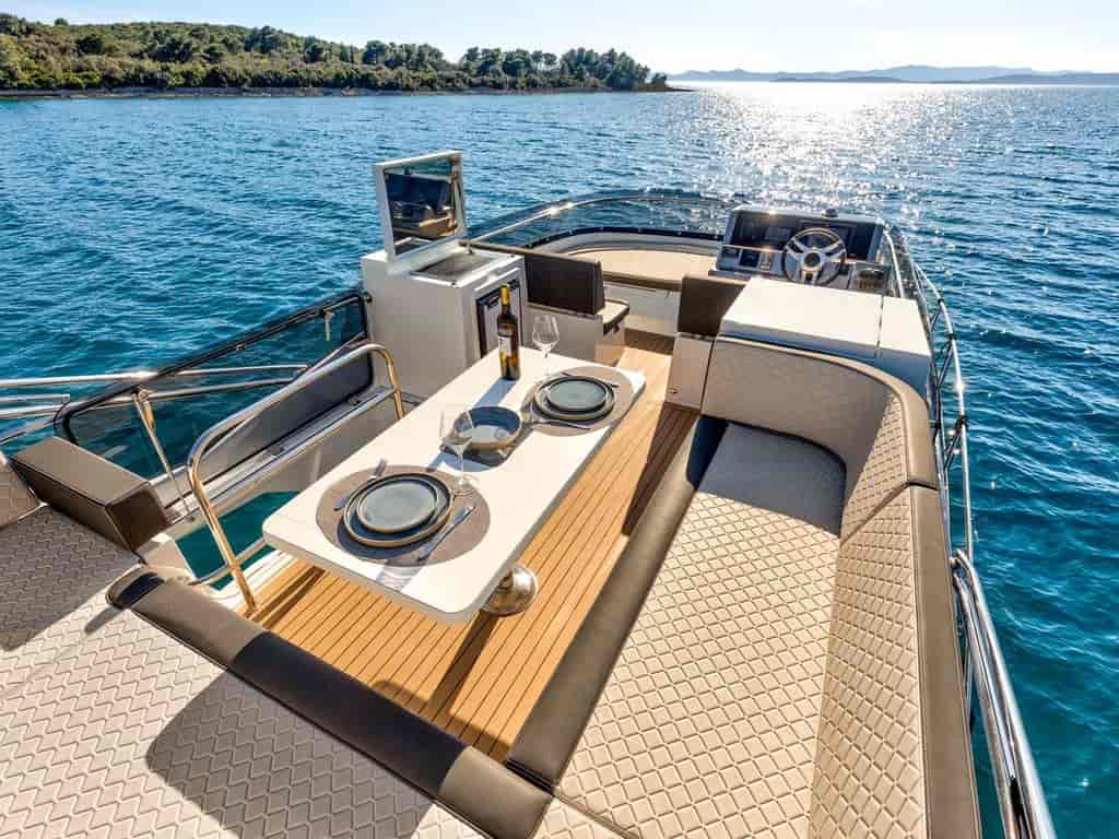 Boat picture 9