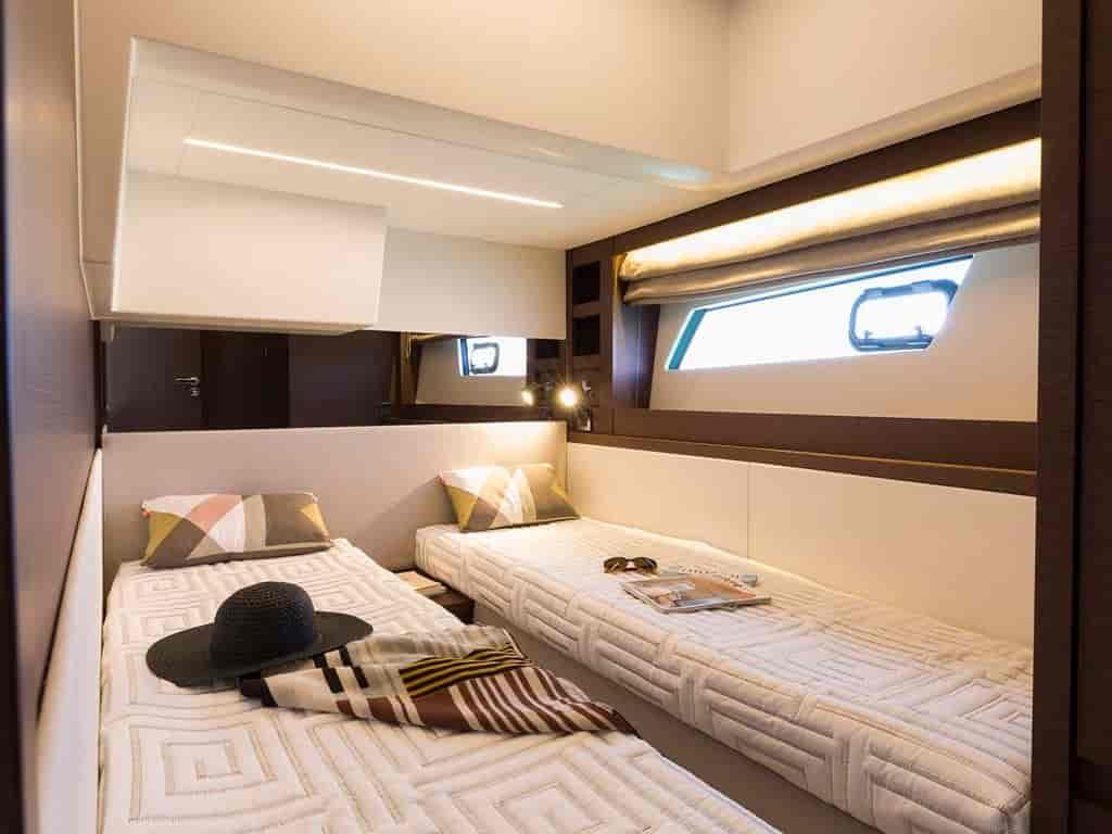 Boat picture 16
