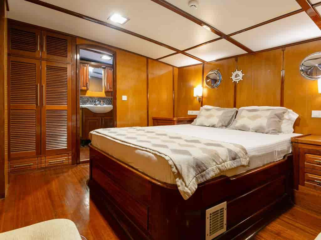 Boat picture 25