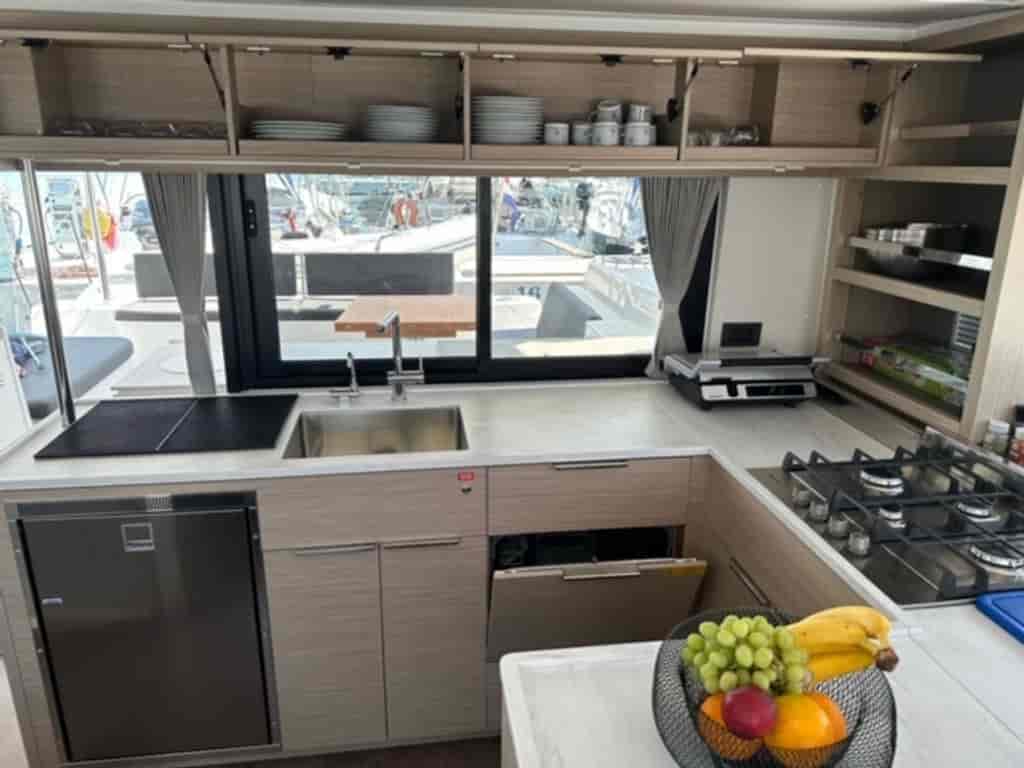 Boat picture 26