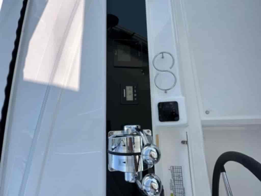 Boat picture 39