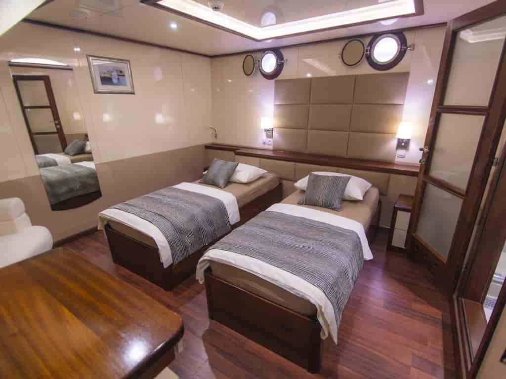 Boat picture 27