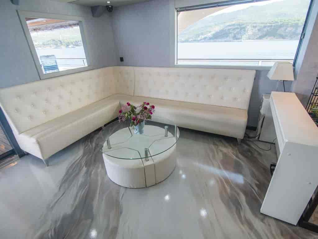 Boat picture 9