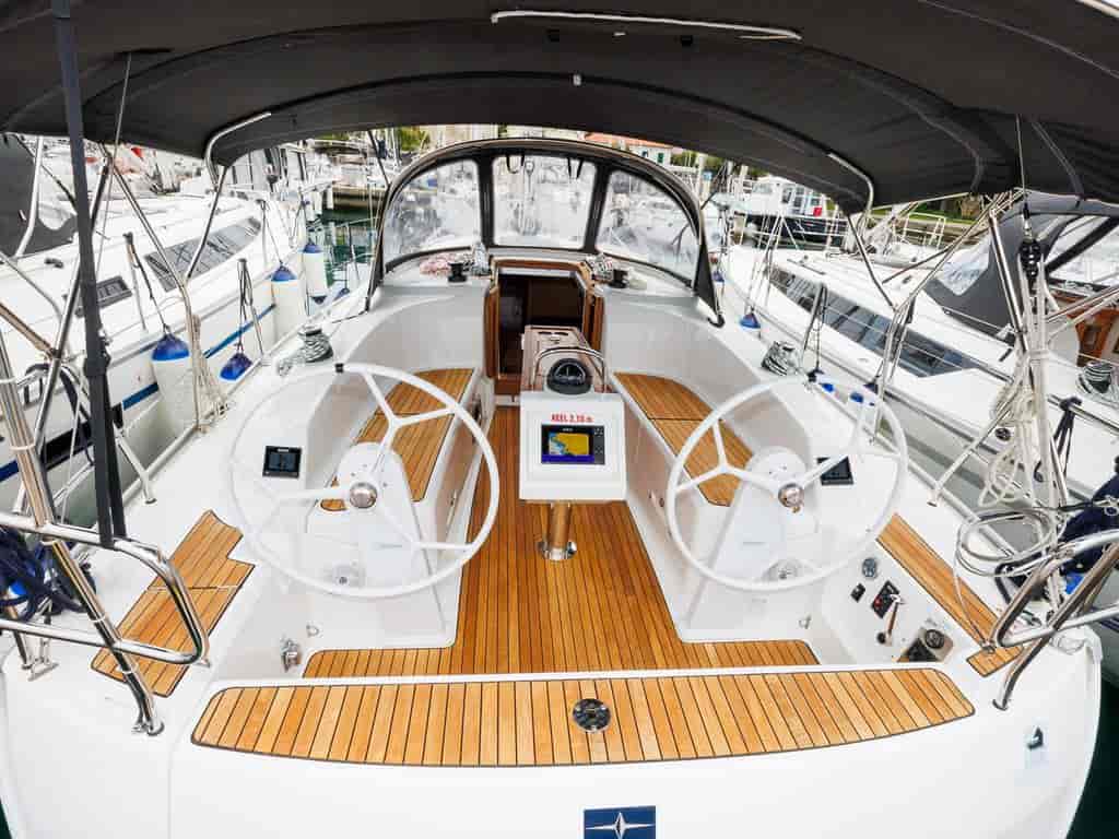 Boat picture 9