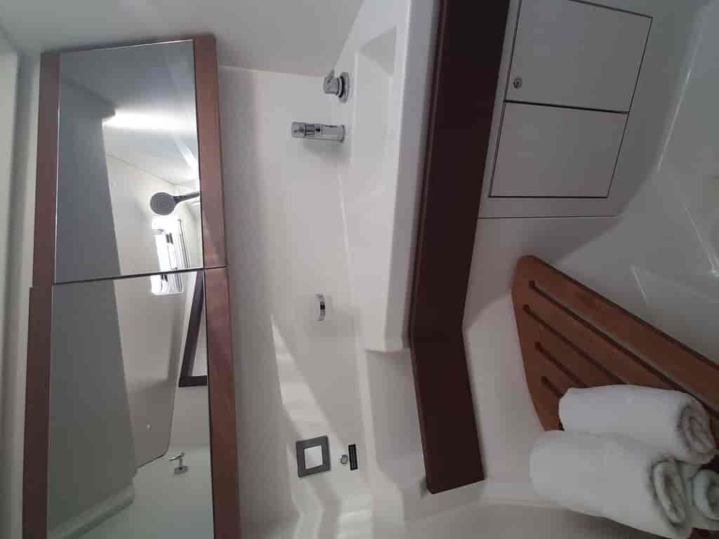 Boat picture 9