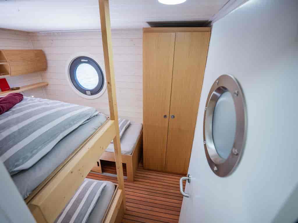 Boat picture 16