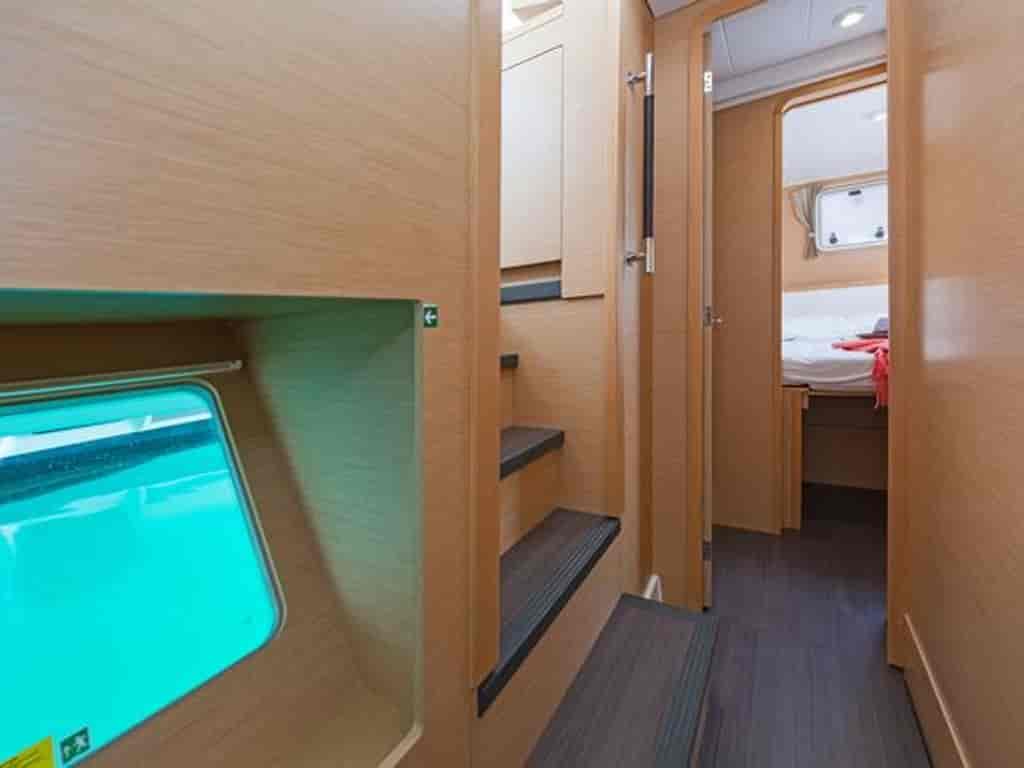 Boat picture 9