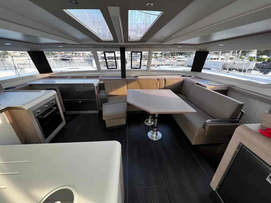 Boat picture 9
