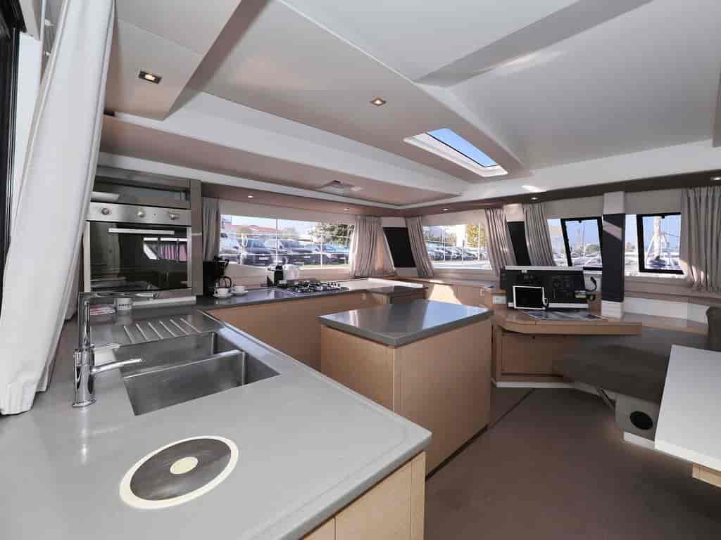 Boat picture 19