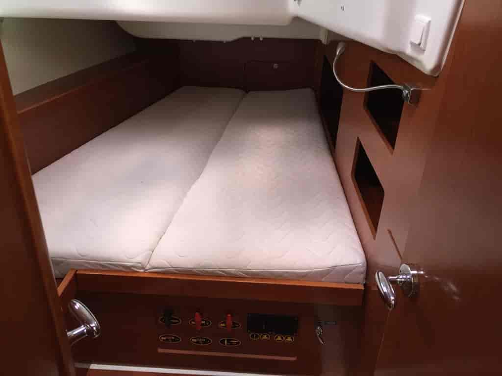 Boat picture 9