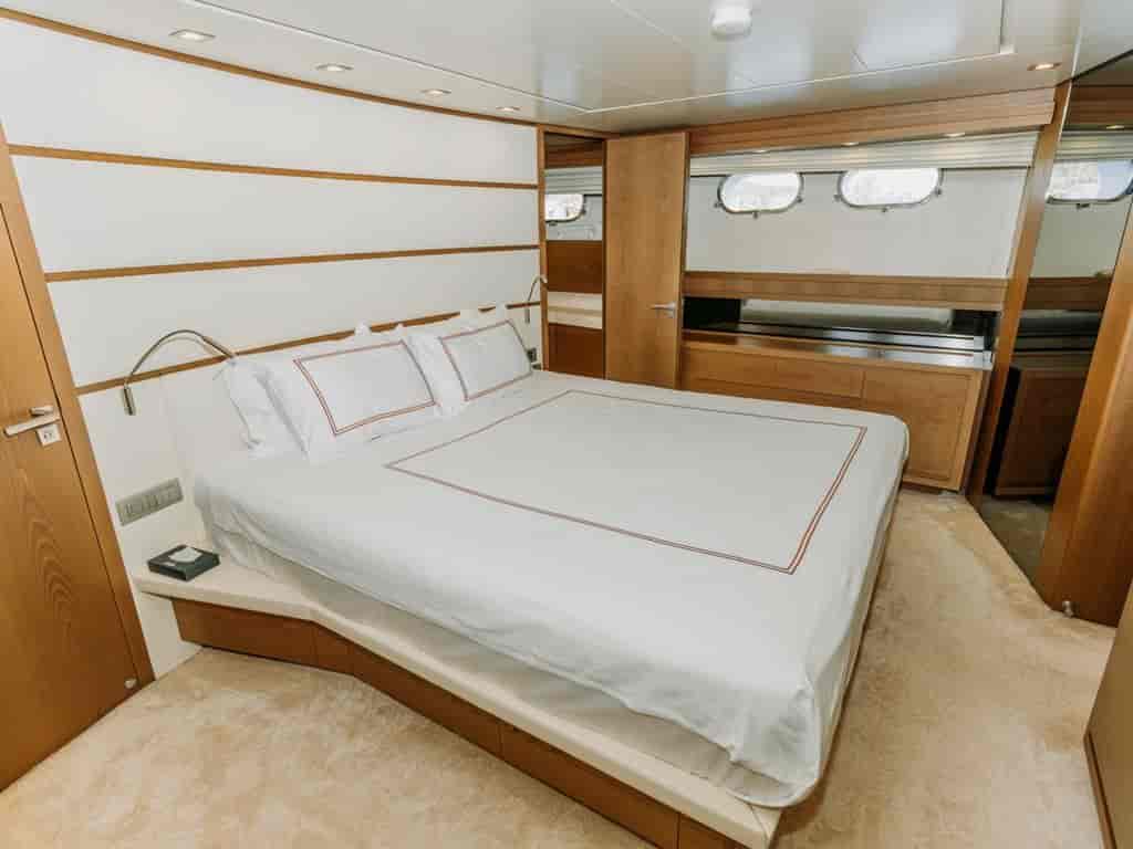 Boat picture 12
