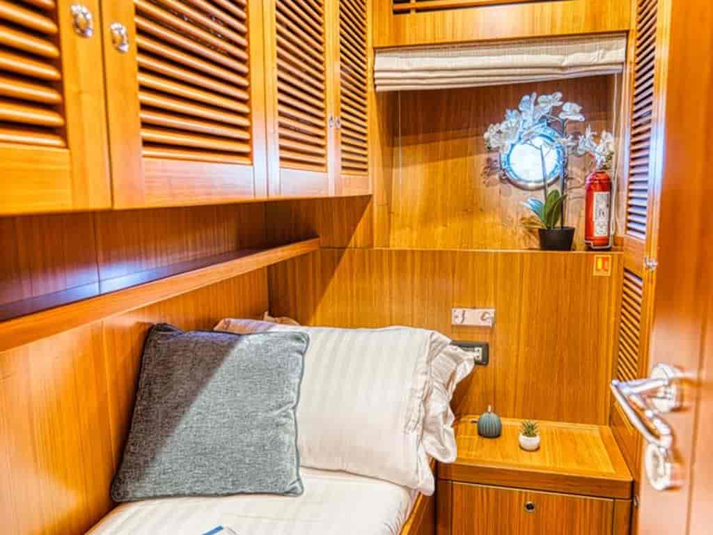 Boat picture 24