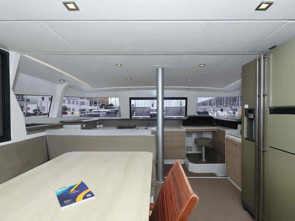 Boat picture 16