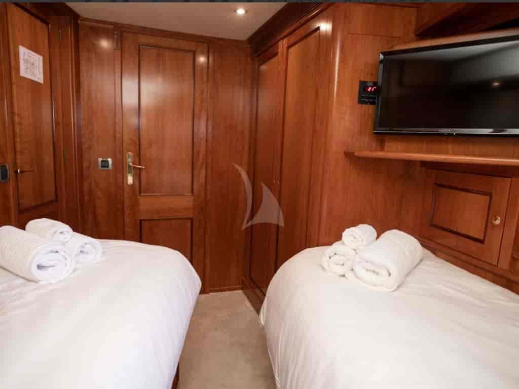 Boat picture 10