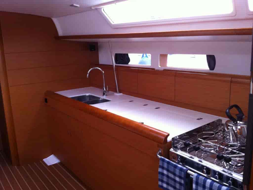 Boat picture 11