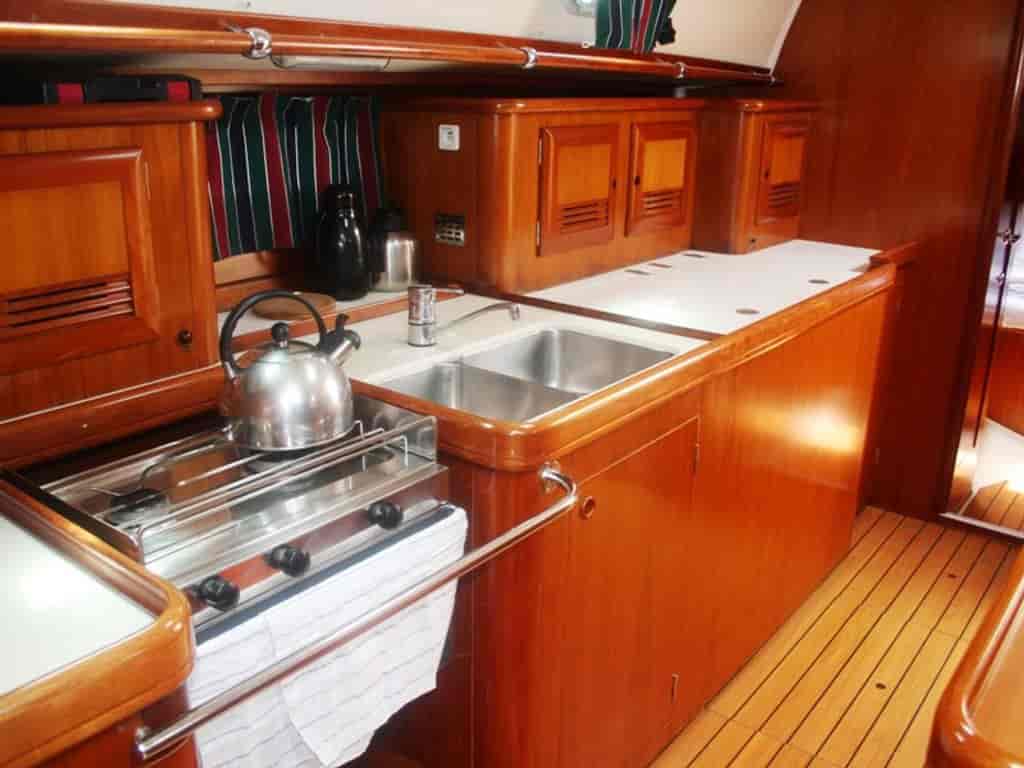 Boat picture 9
