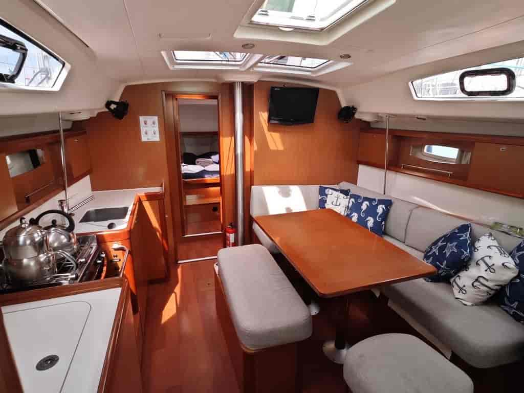 Boat picture 16