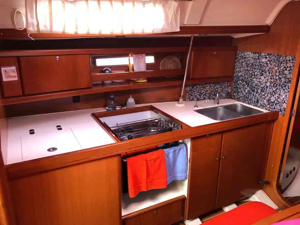 Boat picture 9