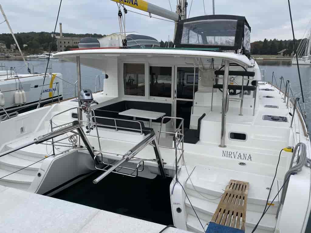 Boat picture 17