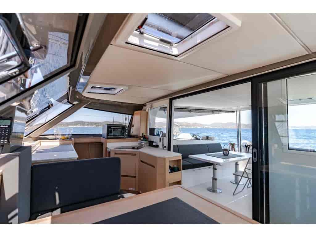 Boat picture 9