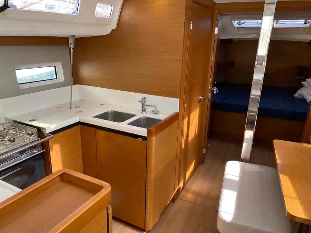 Boat picture 16