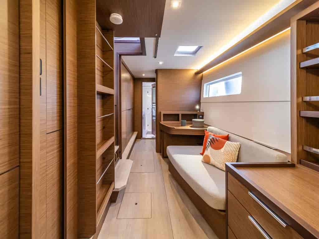 Boat picture 9