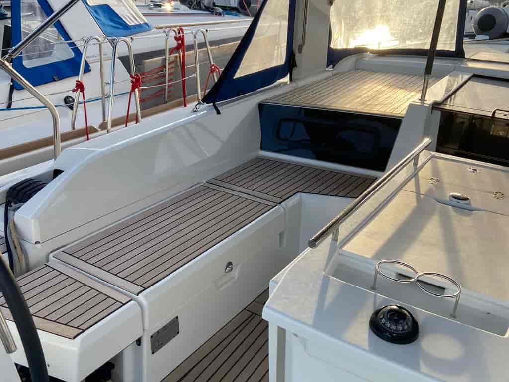 Boat picture 9