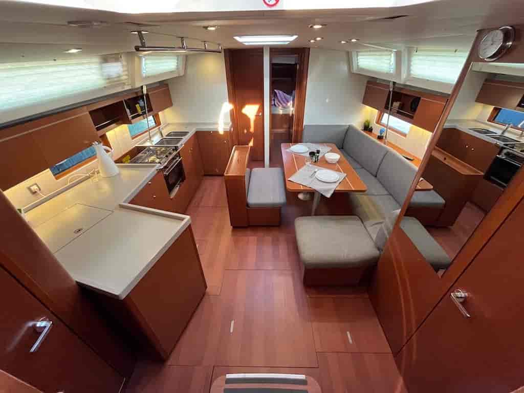 Boat picture 17