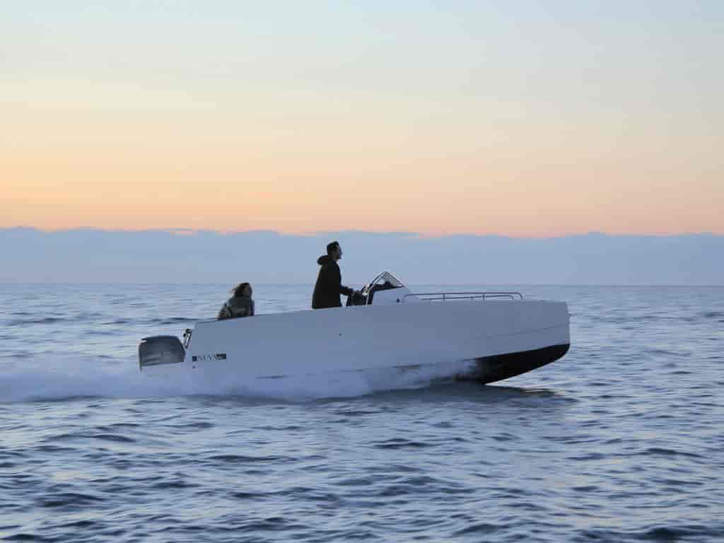 Boat picture 12