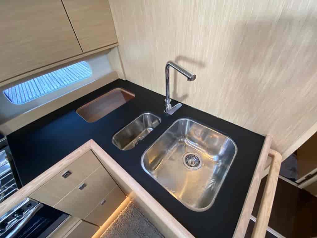 Boat picture 18