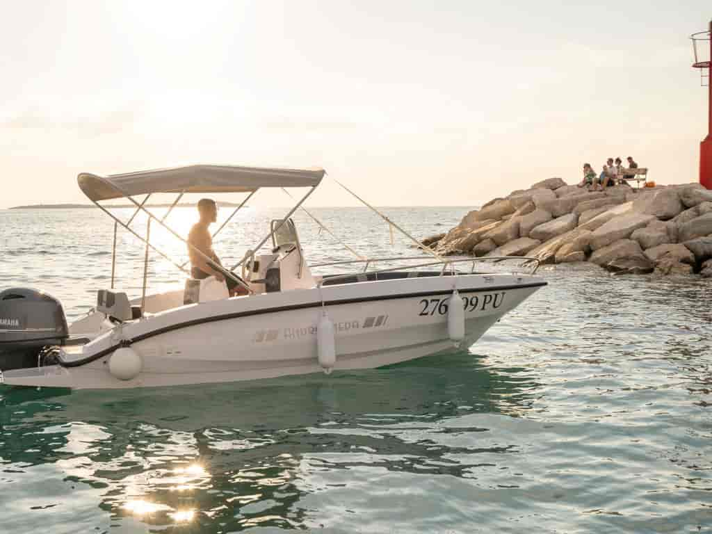Boat picture 6