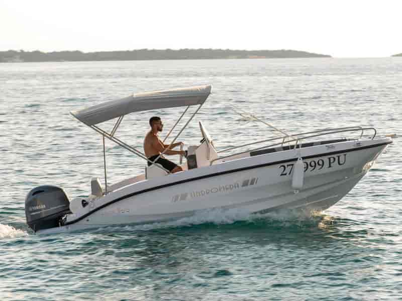 Boat picture 1