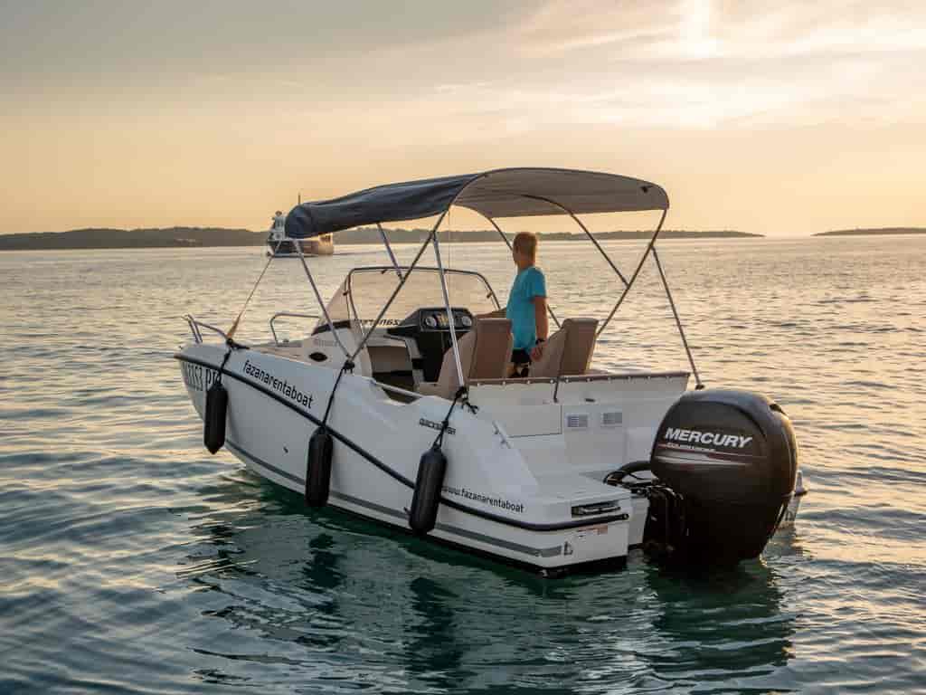 Boat picture 13