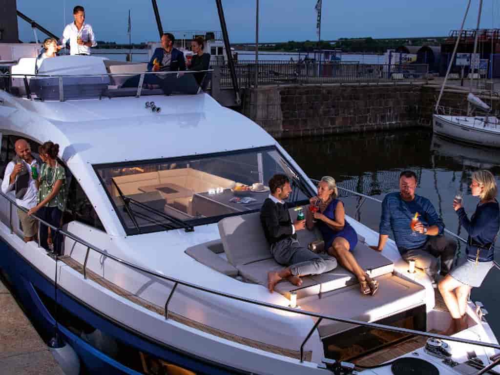 Boat picture 13