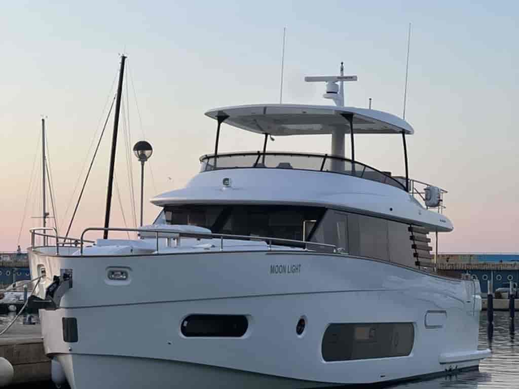 Boat picture 7