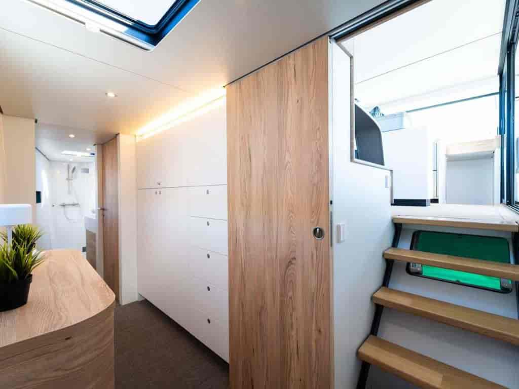 Boat picture 18