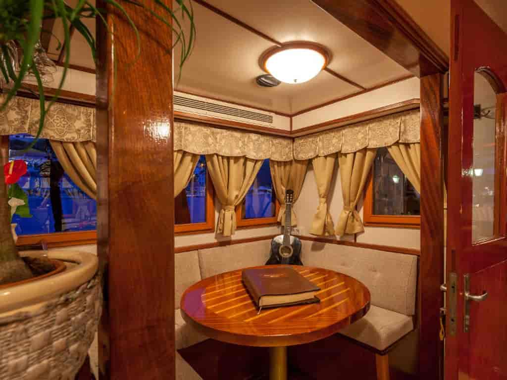 Boat picture 10