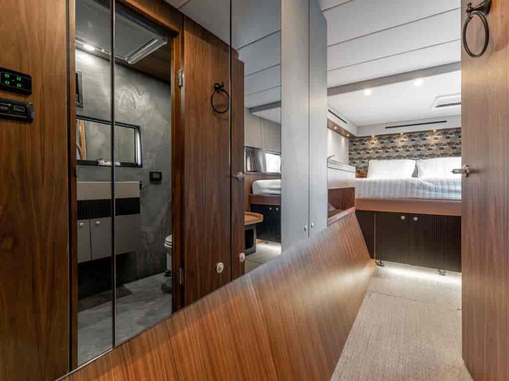 Boat picture 16