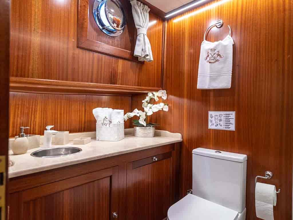 Boat picture 2