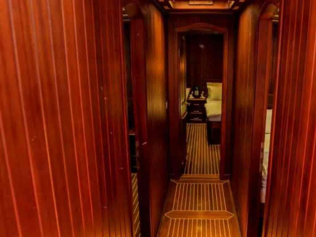Boat picture 17