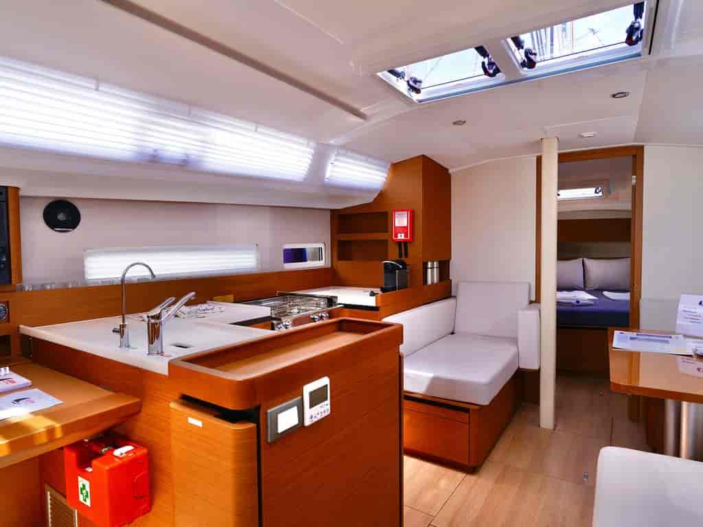 Boat picture 14