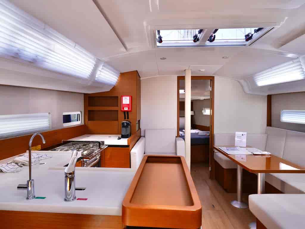 Boat picture 16