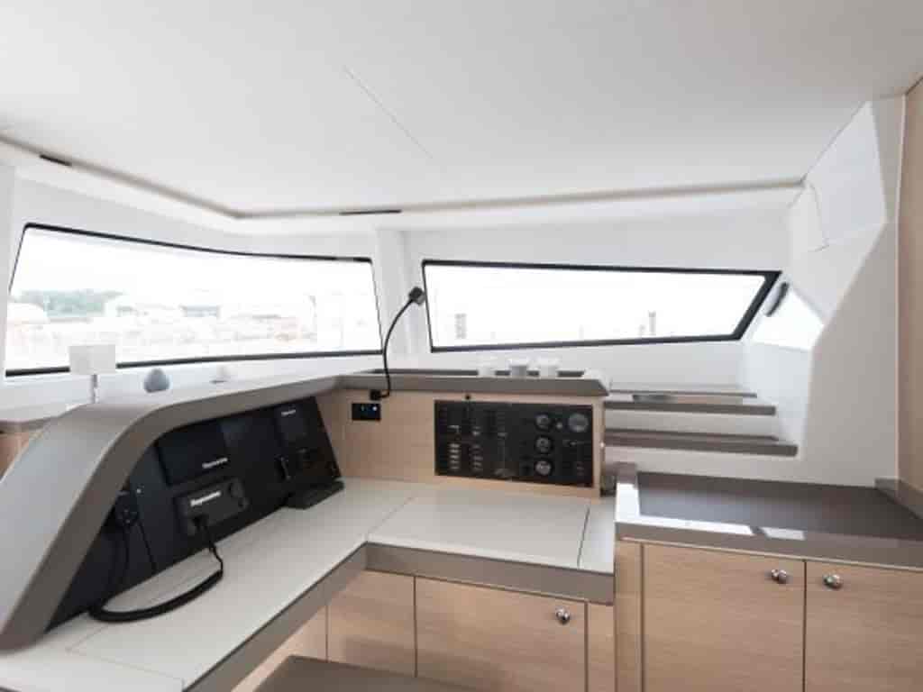 Boat picture 9