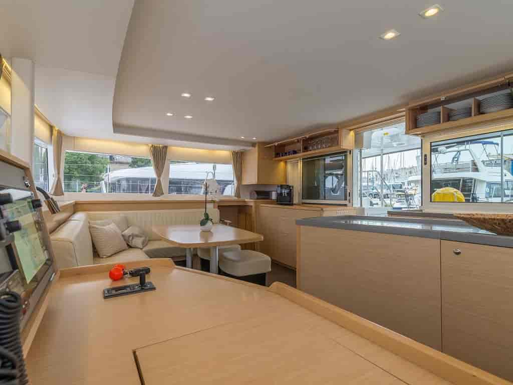 Boat picture 14