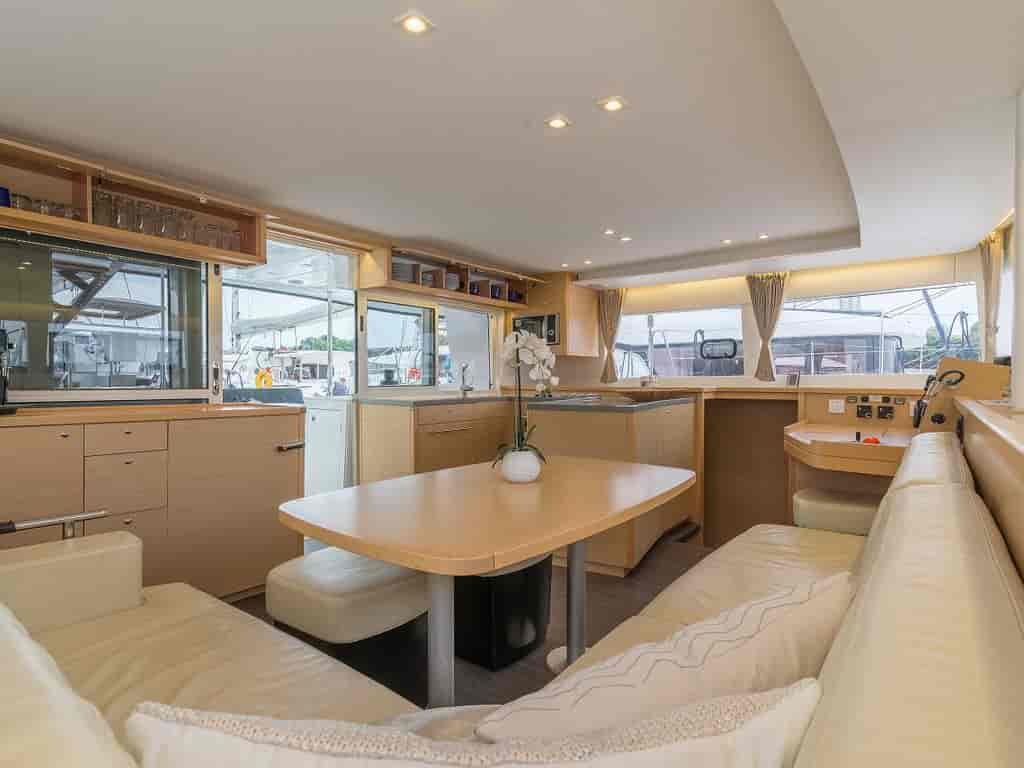 Boat picture 16