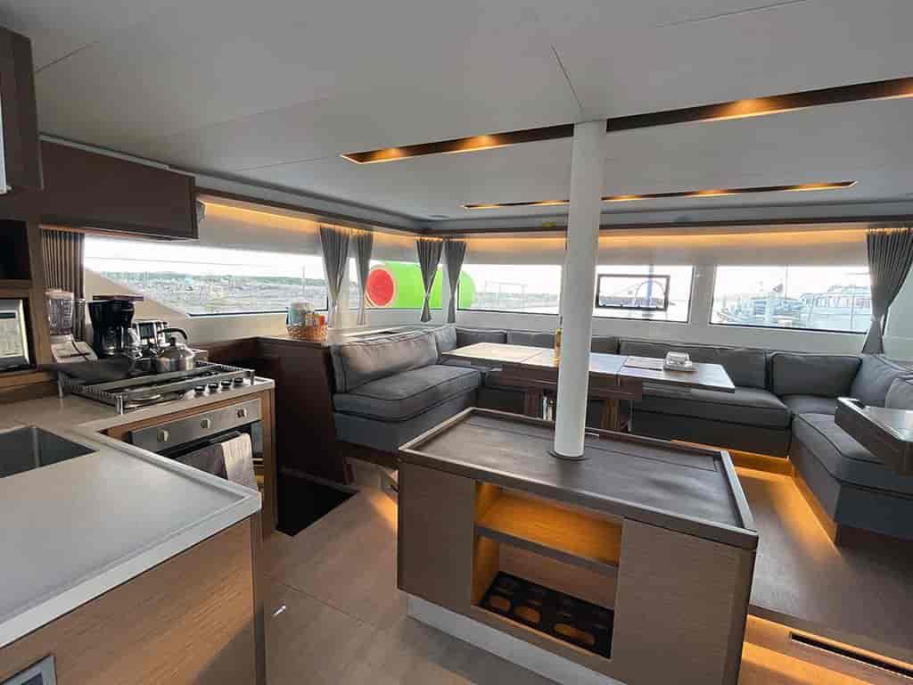 Boat picture 13